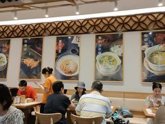 -馋三尺蟹粉小笼(人民广场店)