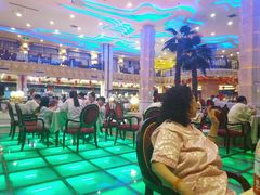 -碧中海汤泉汗蒸酒店