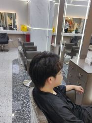 -苏豪路易士·嘉玛发廊
