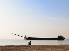 -巴陵广场