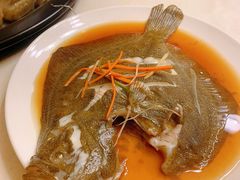 清蒸多宝鱼-蟹谢蒸鲜自助餐厅