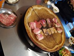 -老姐石板烧烤+铜炭火锅(总店)