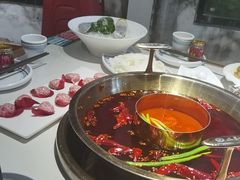 -二荆条·城市森林火锅旗舰店