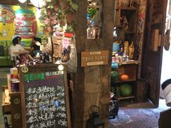 -囧人粗品·泰国街市料理(霖峰店)