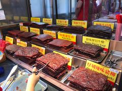 -香记肉干(官也街店)
