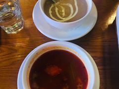 鲜野菌忌廉汤-MR.ROCKY洛奇先生RESTAURANT&BAR(宝安壹方城店)