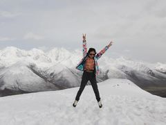 -贡嘎雪山