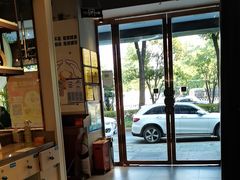-南海底小海鲜·湘菜(鲁巷吴家湾店)