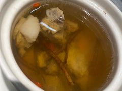 例汤-皇后餐厅-煲仔·小菜·打边炉(古北店)