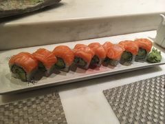 三文鱼牛油卷-乾山寿司(好运街店)