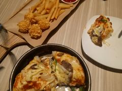 -必胜客(八一店)