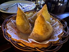 薯茸青豆炸三角-Bombay Grill印度餐厅