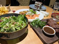 -LENBACH兰巴赫西餐啤酒坊(大连东港店)