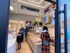 -好利来(八里庄店)