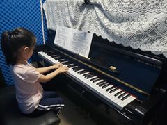 -琴芳艺所艺术培训.古筝钢琴