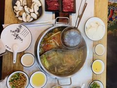 -田村·酸汤鲜牦牛肉火锅(布达拉宫广场店)