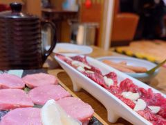 -炼火烤肉店