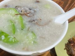 -洲心明记烧肉大粥(总店)