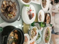 -香山湖家家宴(中山陵店)