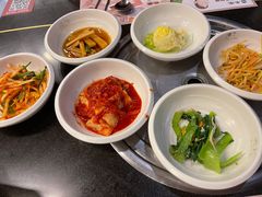 小菜-本家韩国烤肉(财富大厦店)