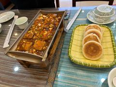 -自游人·美食一楼