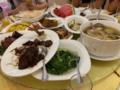 -山明水秀大饭店