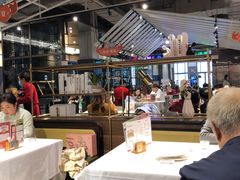 大堂-稻香酒家·34年老字号·港式粤菜(汉街店)