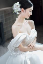 -艾米丽婚纱礼服