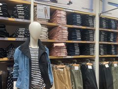 -优衣库(深圳万象天地旗舰店)