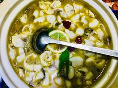 -臻吃客主题餐厅(人民路店)