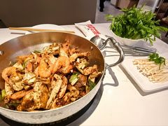 -七欣天香辣蟹火锅(闵行浦江欢乐颂店)
