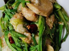 野菜炒芋头-翠云楼·汽锅鸡·云南特色菜(翠湖公园店)