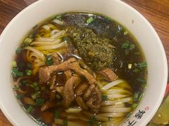 -矮子粉店1985·长沙米粉(湘春路店)