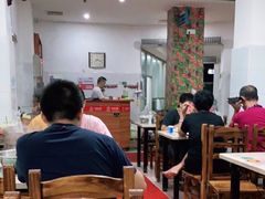 大堂-美兰春记食店·龙舌坡红烧牛肉
