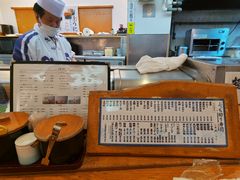 -元祖ぶっち切り寿司 魚心(三宫店)