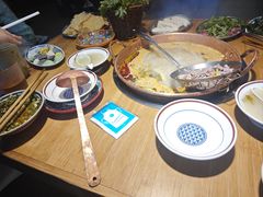 -洱火云南酸菜牛肉火锅(石景山当代商城店)