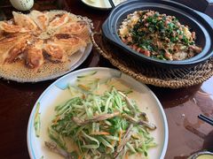三鲜锅贴-姜家味锅贴小海鲜