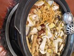 -菌之家·专业纯野生菌火锅·特色炒菌