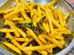 -江城燕子大排档(江汉路步行街店)