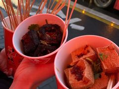 -白色精品·老长沙臭豆腐(文化店)