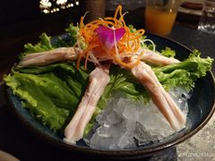 -老牌坊云南鱼豆花火锅(哈西万达店)