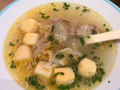 -小杨生煎(白玉兰广场店)