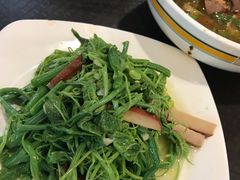 -西部马华清真兰州牛肉面·烧烤夜市(关东店)