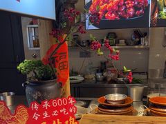 -头上红煨盐鸡·非遗院子餐厅