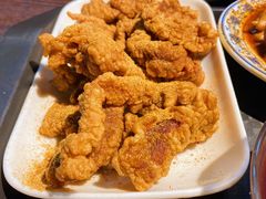 阿婆酥肉-爆炸头阿姨小四川正宗川味小吃(无任何分店)