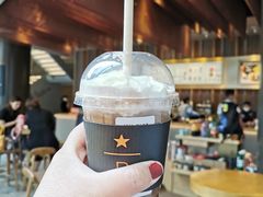 -星巴克臻选(济南恒隆店)