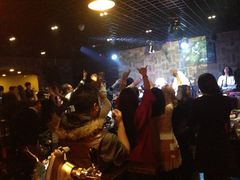 周末好多人-ohbar live house(人广店)