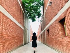 -草场地艺术区