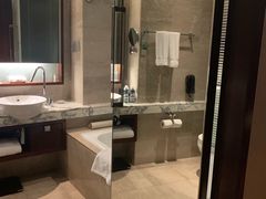 -上海龙之梦万丽酒店