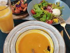 -HuaTa 花榻·花忆西葡餐厅(虹桥南丰城店)